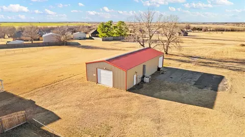 View/Area - 4111 Frontier Ln, Tuttle, OK 73089 photo 6 of 6