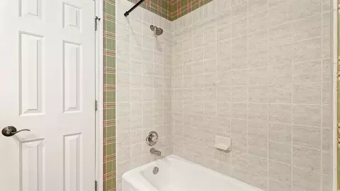 Bath - 4111 Frontier Ln, Tuttle, OK 73089 photo 2 of 3