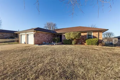 Other - 809 Jay Dr, Noble, OK 73068 photo 1 of 5