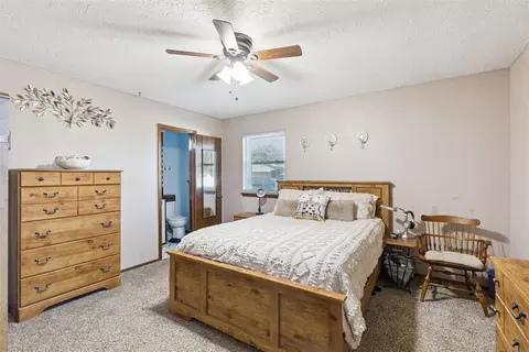 Bedroom - 809 Jay Dr, Noble, OK 73068 photo 2 of 5