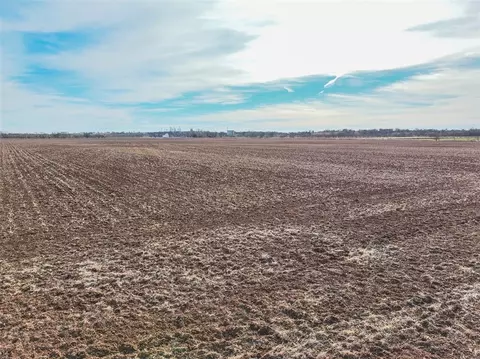 Highway 19, Maysville, OK 73057