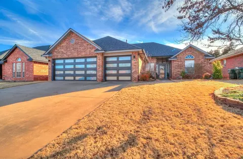 216 Tecumseh Ridge Rd, Norman, OK 73069