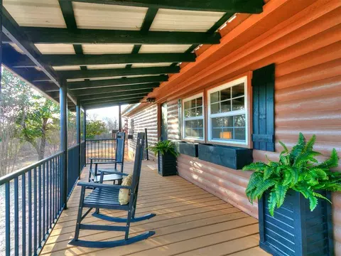 14697 SE 44th St, Choctaw, OK 73020