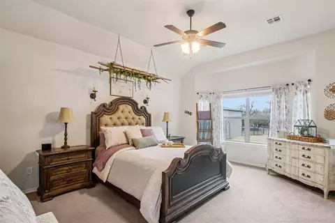 Bedroom - 20301 SE 119th St, Mcloud, OK 74851 photo 1 of 6