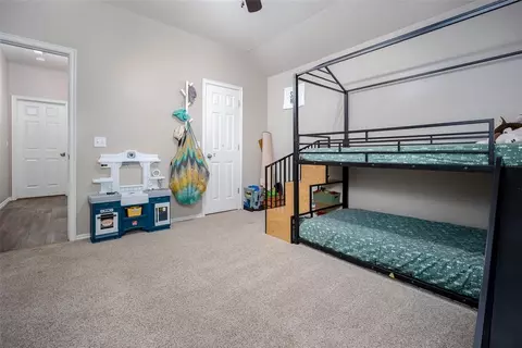 Bedroom - 4300 Mackenzie Dr, Moore, OK 73160 photo 2 of 5