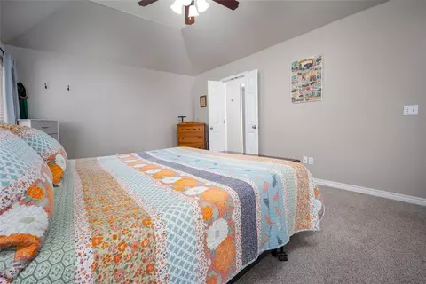 Bedroom - 4300 Mackenzie Dr, Moore, OK 73160 photo 5 of 5