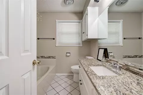 Bath - 236 E 30th St, Edmond, OK 73013 photo 2 of 3