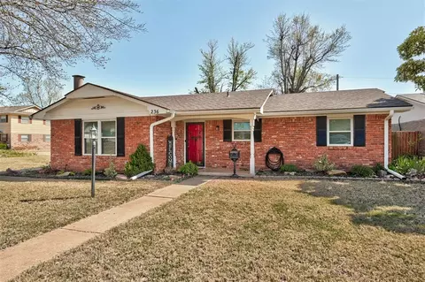 236 E 30th St, Edmond, OK 73013