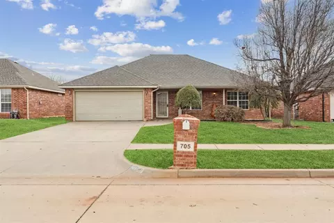 705 Mcconnell Dr, Yukon, OK 73099