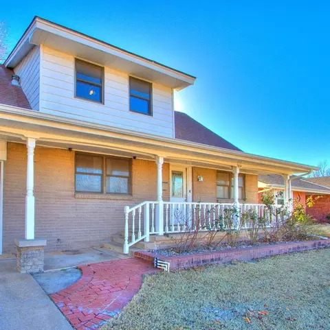 7404 NW 27th St, Bethany, OK 73008