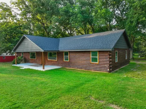 Exterior - 29404 150th St, Wayne, OK 73095 photo 3 of 9
