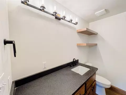 Bath - 29404 150th St, Wayne, OK 73095 photo 1 of 5