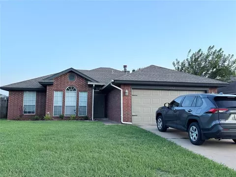1102 Dustin Dr, Edmond, OK 73003