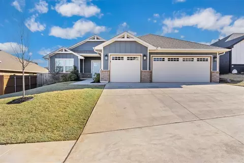 2316 Los Angeles Ave, Edmond, OK 73034