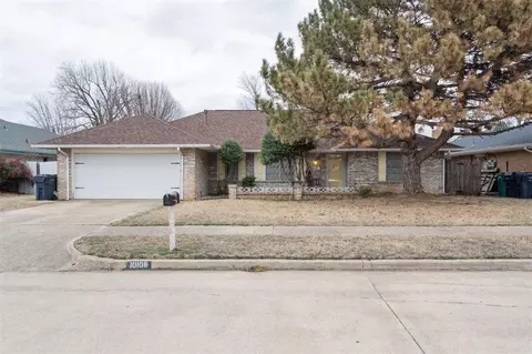 10108 S Ranchwood Manor Dr, Oklahoma City, OK 73139