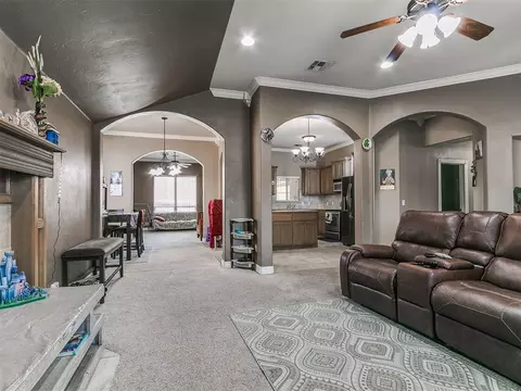 1612 Dorothy Dr, Moore, OK 73170 photo 5