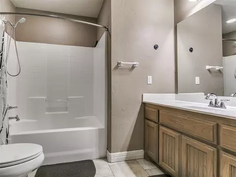 1612 Dorothy Dr, Moore, OK 73170 photo 23