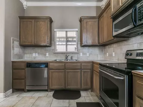 1612 Dorothy Dr, Moore, OK 73170 photo 11