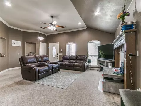 1612 Dorothy Dr, Moore, OK 73170 photo 7