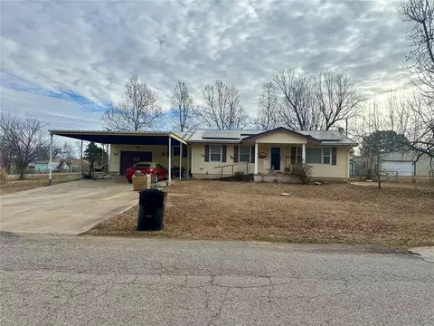 400 S Main St, Mcloud, OK 74851
