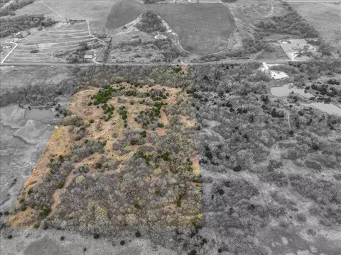 Ropers Avenue, Wayne, OK 73095 photo 3