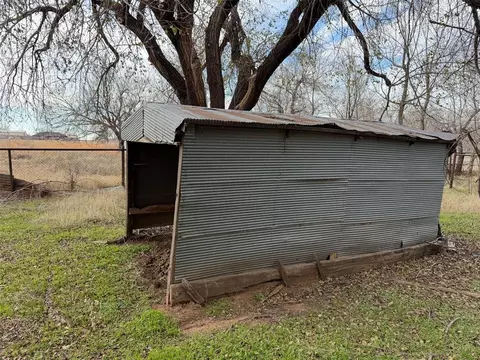 17 S Cemetery Rd, Tuttle, OK 73089 photo 25