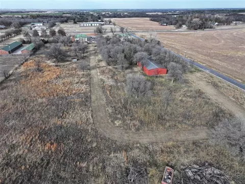 17 S Cemetery Rd, Tuttle, OK 73089 photo 6