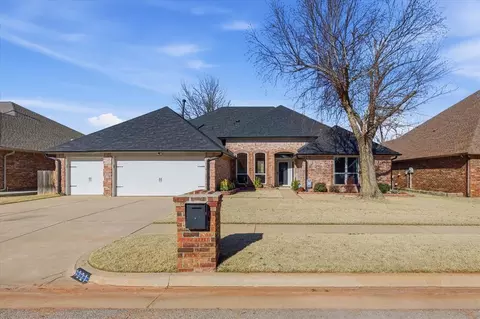 1221 NW 196th St, Edmond, OK 73012