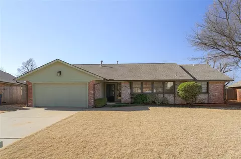 409 Albany Dr, Edmond, OK 73003