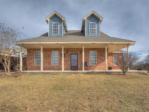 6001 Chloe Ln, Norman, OK 73026