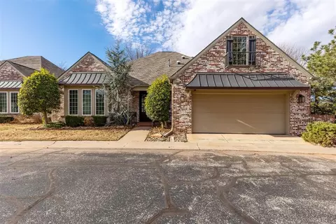 11300 Quail Creek Rd #14, Oklahoma City, OK 73120