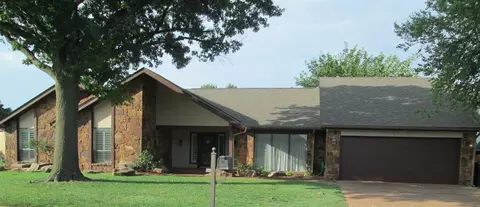 4404 Tamarisk Dr, Oklahoma City, OK 73120