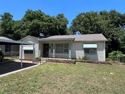 6713 NW 27th St, Bethany, OK 73008