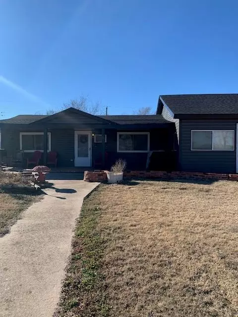 120 Wood St, Fort Cobb, OK 73038
