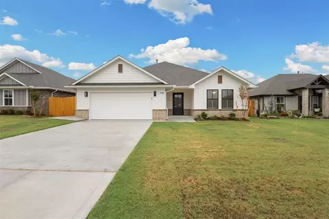 4306 Eloise Dr, Shawnee, OK 74804
