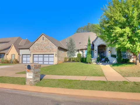 10404 Cherrywood Dr, Oklahoma City, OK 73151
