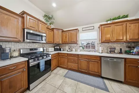 111 Westend Ct, Tuttle, OK 73089 photo 12
