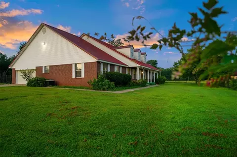 Exterior - Undisclosed, Idabel, OK 74745 photo 9 of 10