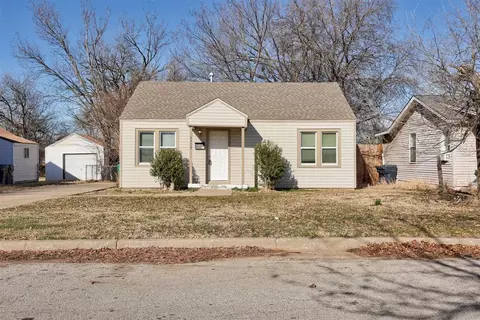 1329 NW 95th St, Oklahoma City, OK 73114