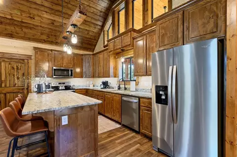 Kitchen - 772 Hickory Post Rd, Broken Bow, OK 74728 photo 2 of 4