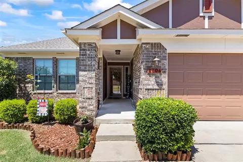2706 Trailwood Dr, Norman, OK 73069