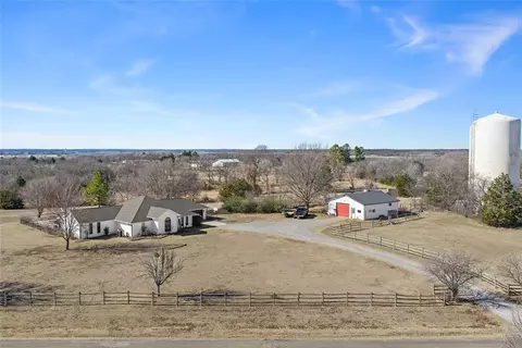 16070 N County Road 3264 Vly, Pauls Valley, OK 73075