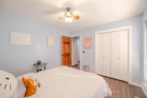 Bedroom - 801 Ricks Trl, Edmond, OK 73012 photo 2 of 3