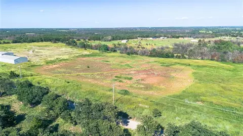 2460 S Anderson Rd, Guthrie, OK 73044