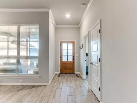 8605 NW 77th Pl, Oklahoma City, OK 73132