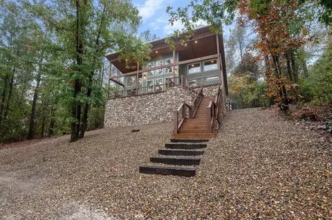 317 Red Berry Trl, Broken Bow, OK 74728