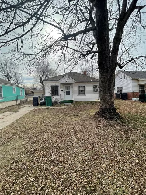 2216 SW 21st St, Oklahoma City, OK 73108