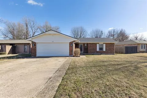 723 Garden Grv, Yukon, OK 73099