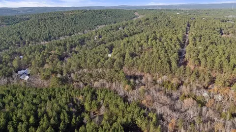 315 Marked Pine Ln, Broken Bow, OK 74728 photo 13
