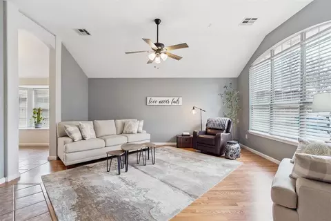 Living - 1925 Olde School Rd, Edmond, OK 73012 photo 1 of 6